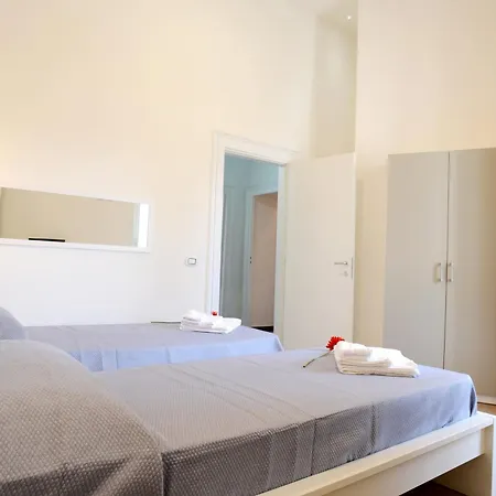 Vic' Street B&B-2